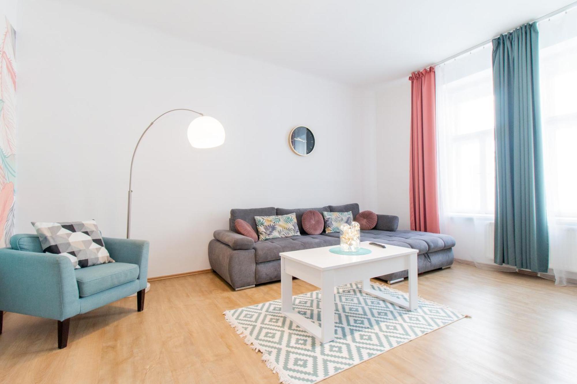 Riverside Cr Apartment Praga Exterior foto