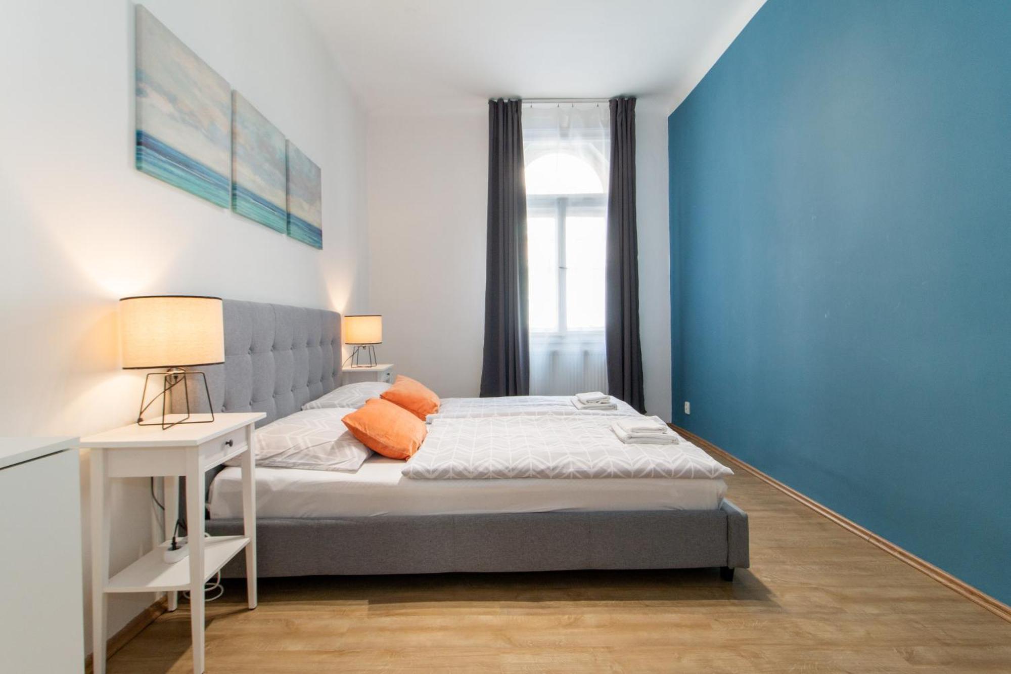Riverside Cr Apartment Praga Exterior foto